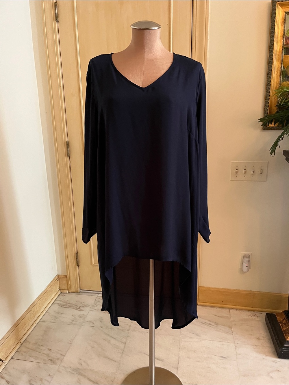CHICO'S Minimalist Artsy Cruise V-Neck Long SLV Chiffon  High-Low Navy Topper XL